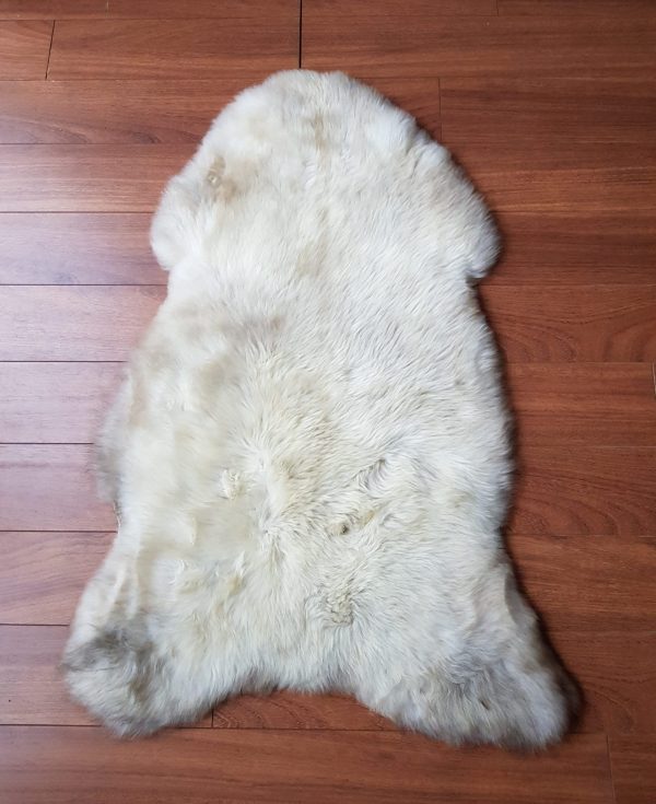 Schapenvacht wolwit gemêmeleerd Texelse Schapenboet sheepskin schaffell