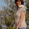 Bodywarmer-gerstekorrel-ecru-Texelse-Schapenboet-100 procent-wol-Schapenboet-op-Texel-